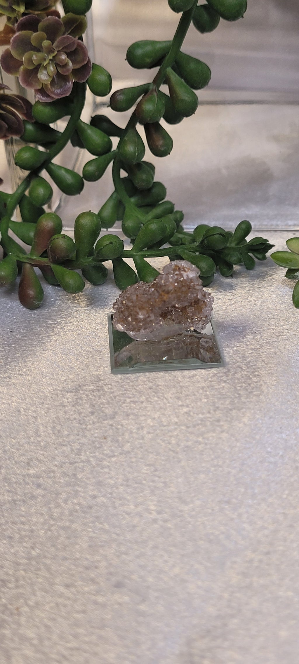 Druzy Crystal on Mirror Stand