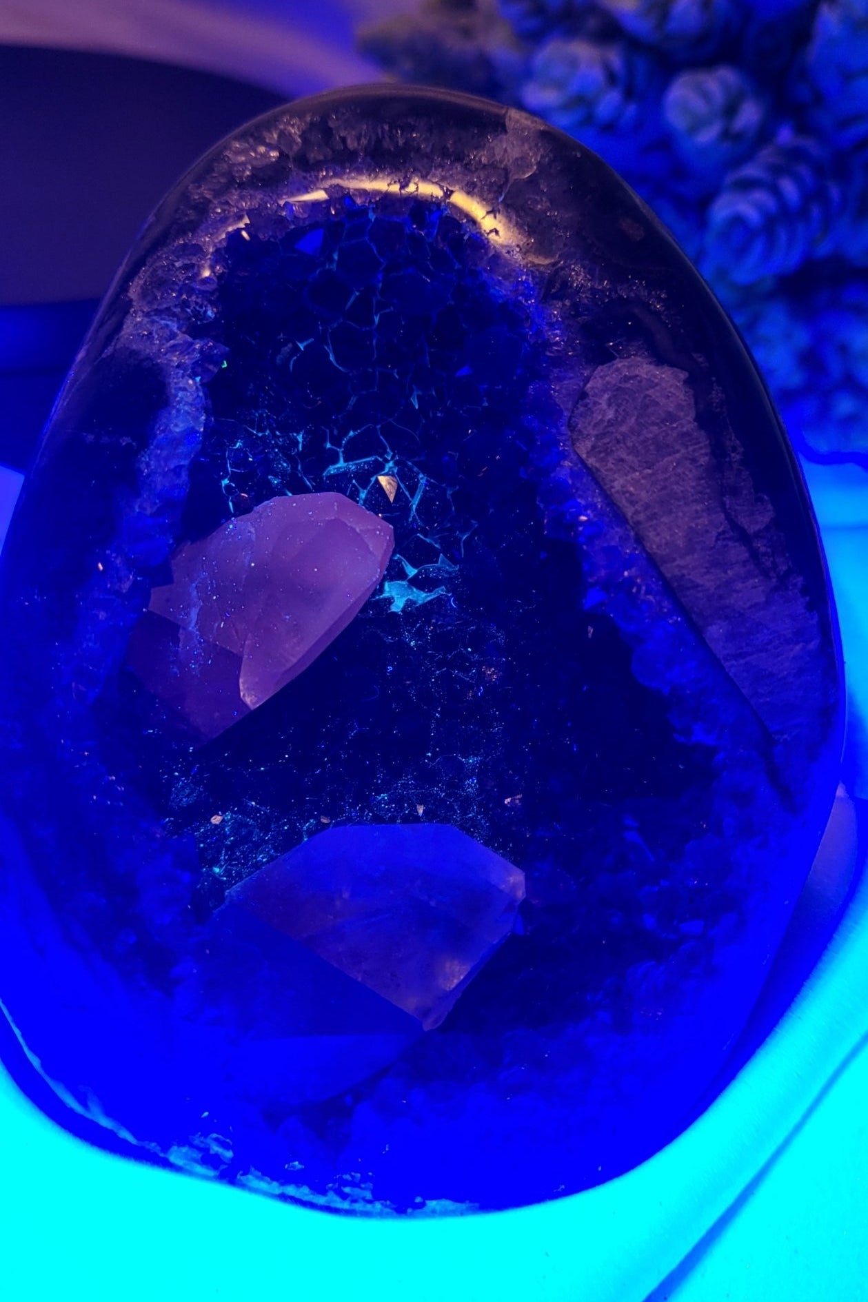 Amethyst Geode Freeform with UV Reactive Calcite Crystals