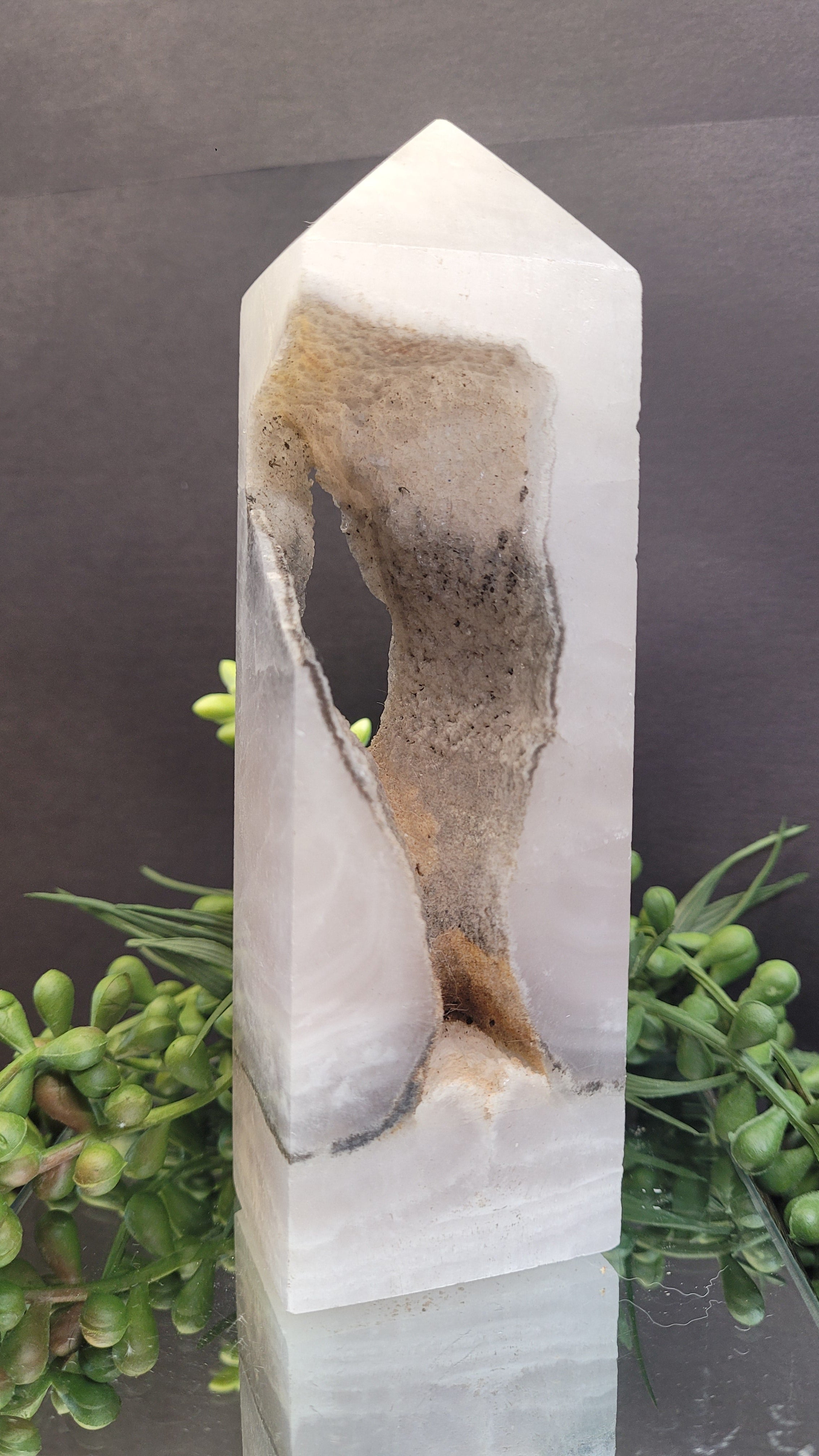 Blush White Onyx Portal Tower with Natural Druzy Window