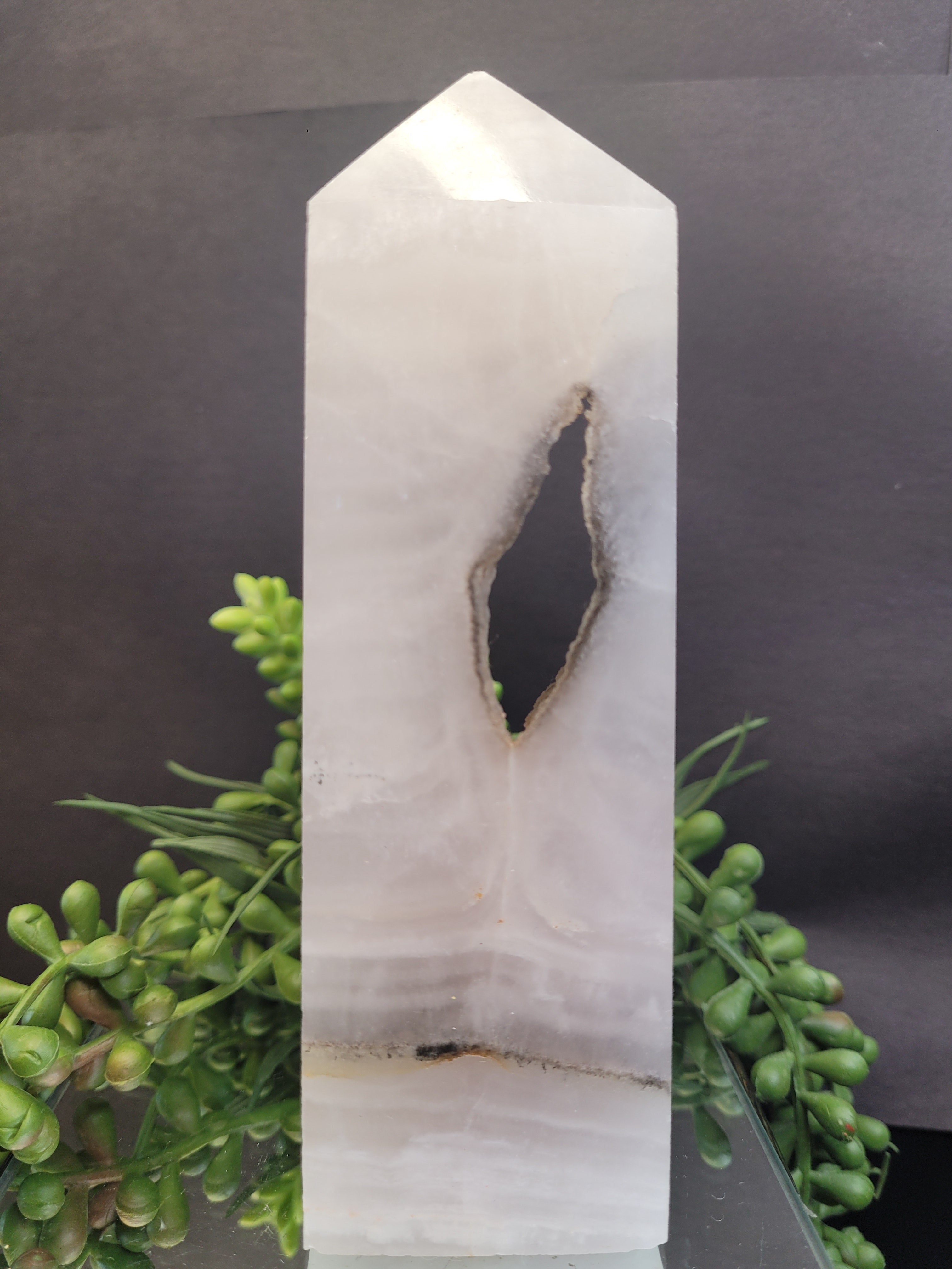 Blush White Onyx Portal Tower with Natural Druzy Window