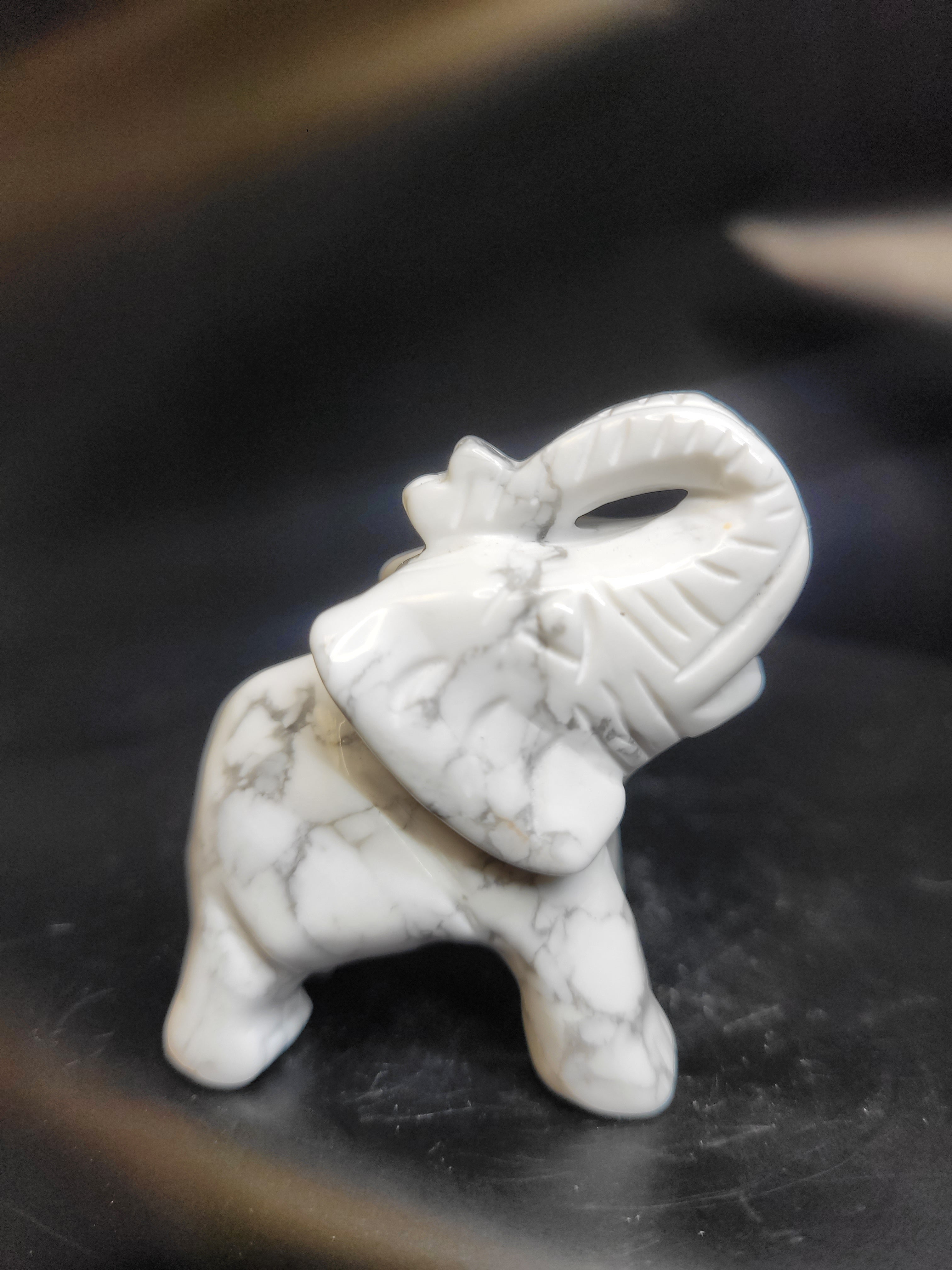 Howlite Elephant Carving