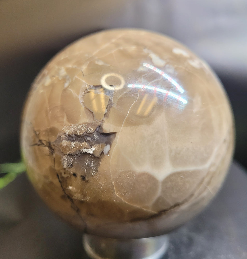 Volcano Agate Sphere | UV Reactive Banded Agate Crystal Sphere