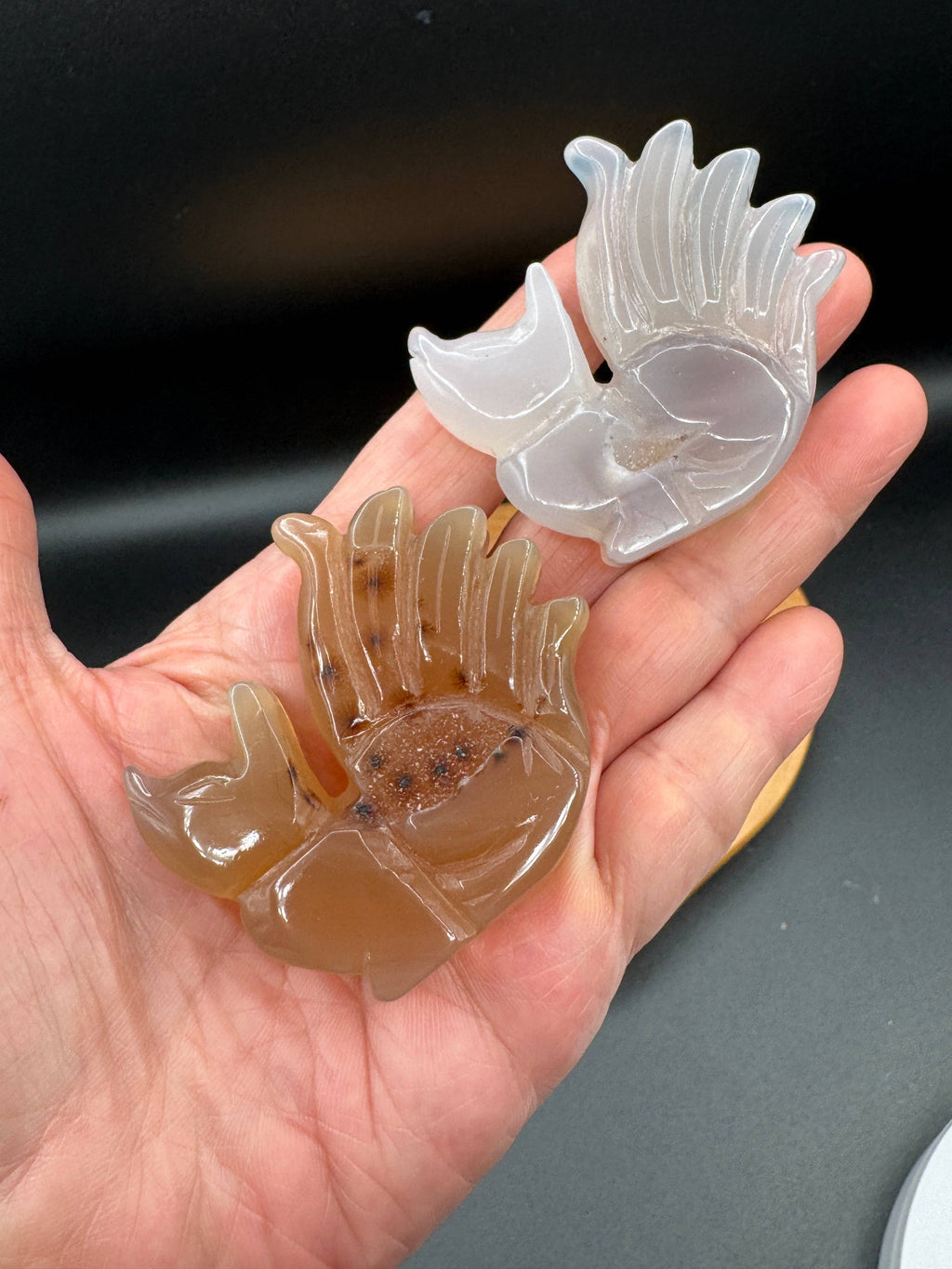 Druzy Agate Nine-Tailed Fox 2.2" | Sparkly Agate Fox Carving