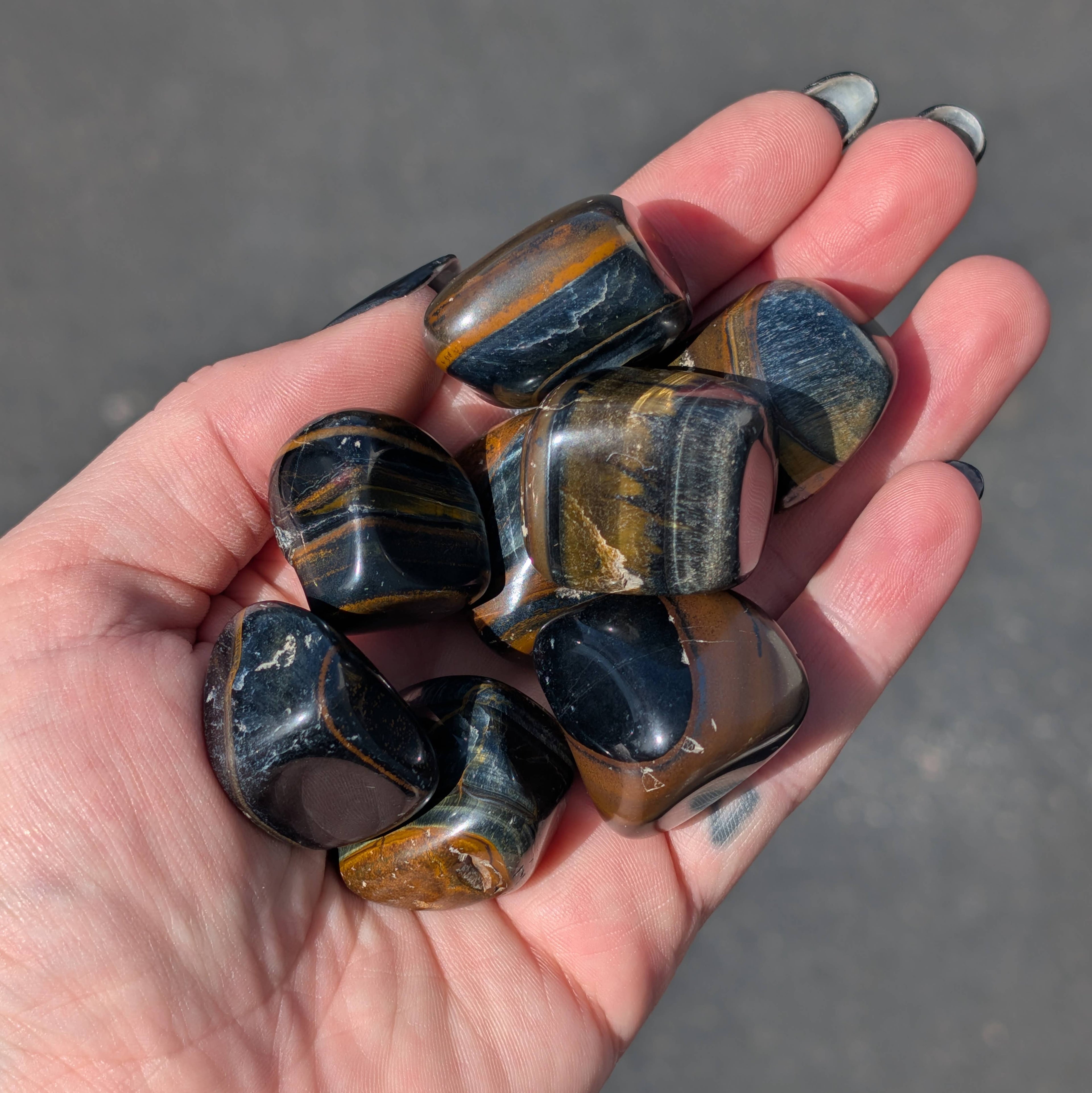 Blue Tiger's Eye (Hawk's Eye) Tumble Stone