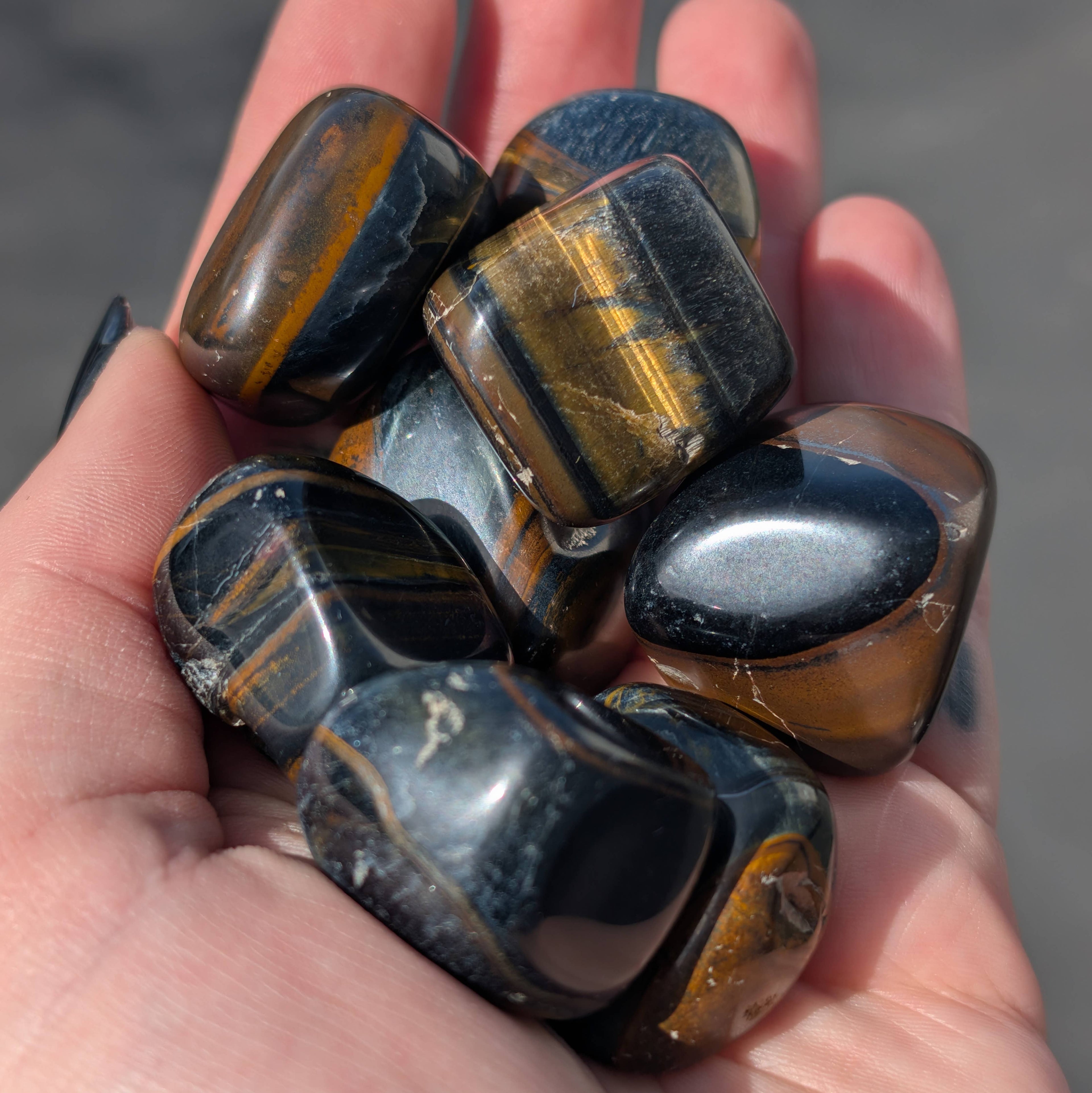 Blue Tiger's Eye (Hawk's Eye) Tumble Stone