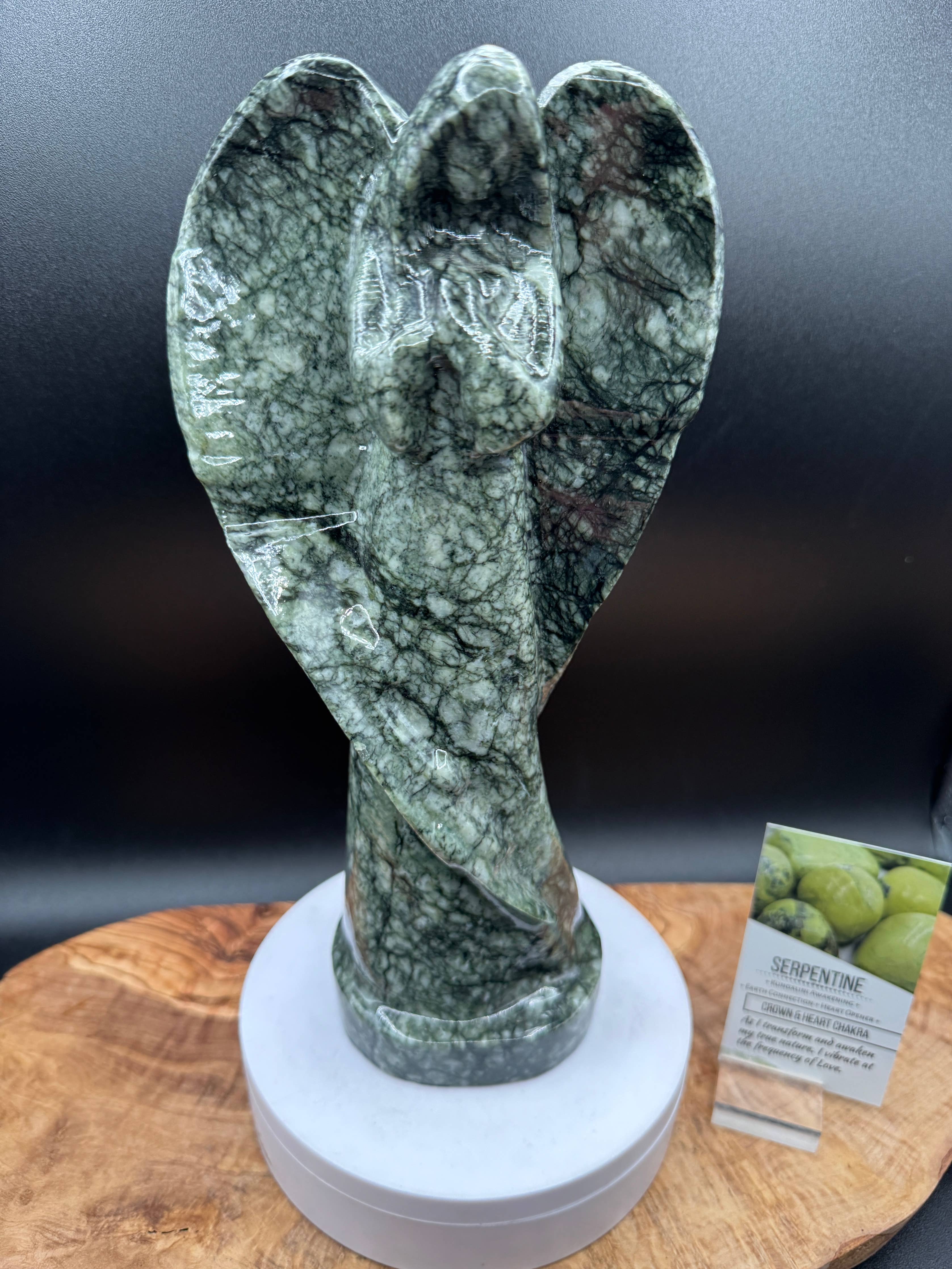 Serpentine angel with info card 10" XL