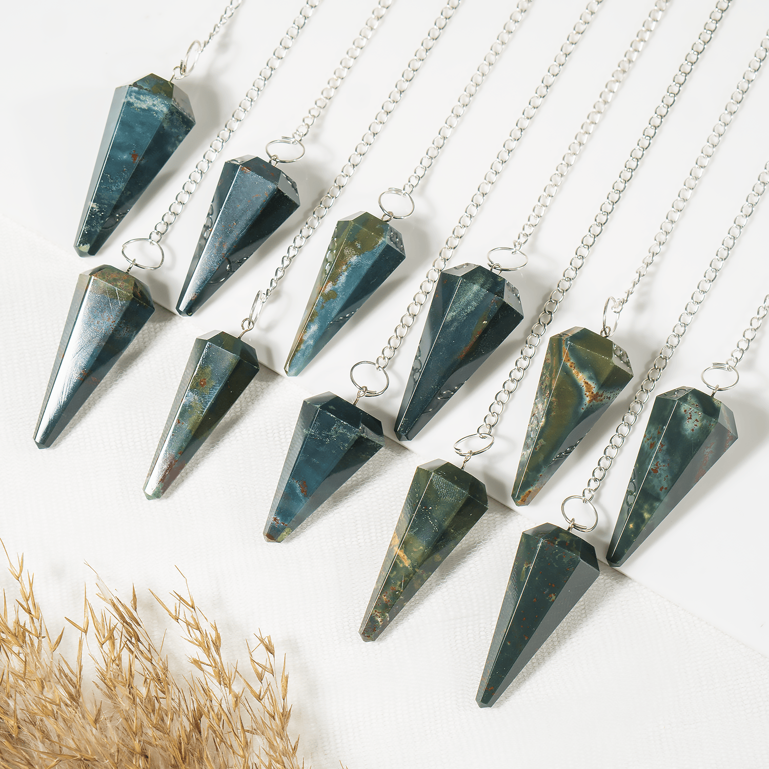 Bloodstone Pendulum | Faceted Gemstone Dowsing Pendulum