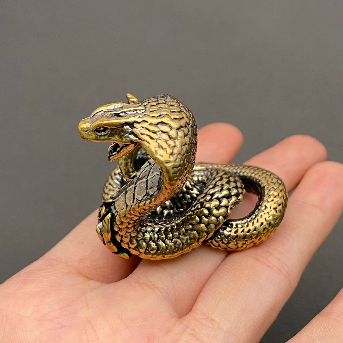 Brass cobra snake figurine decorative curio