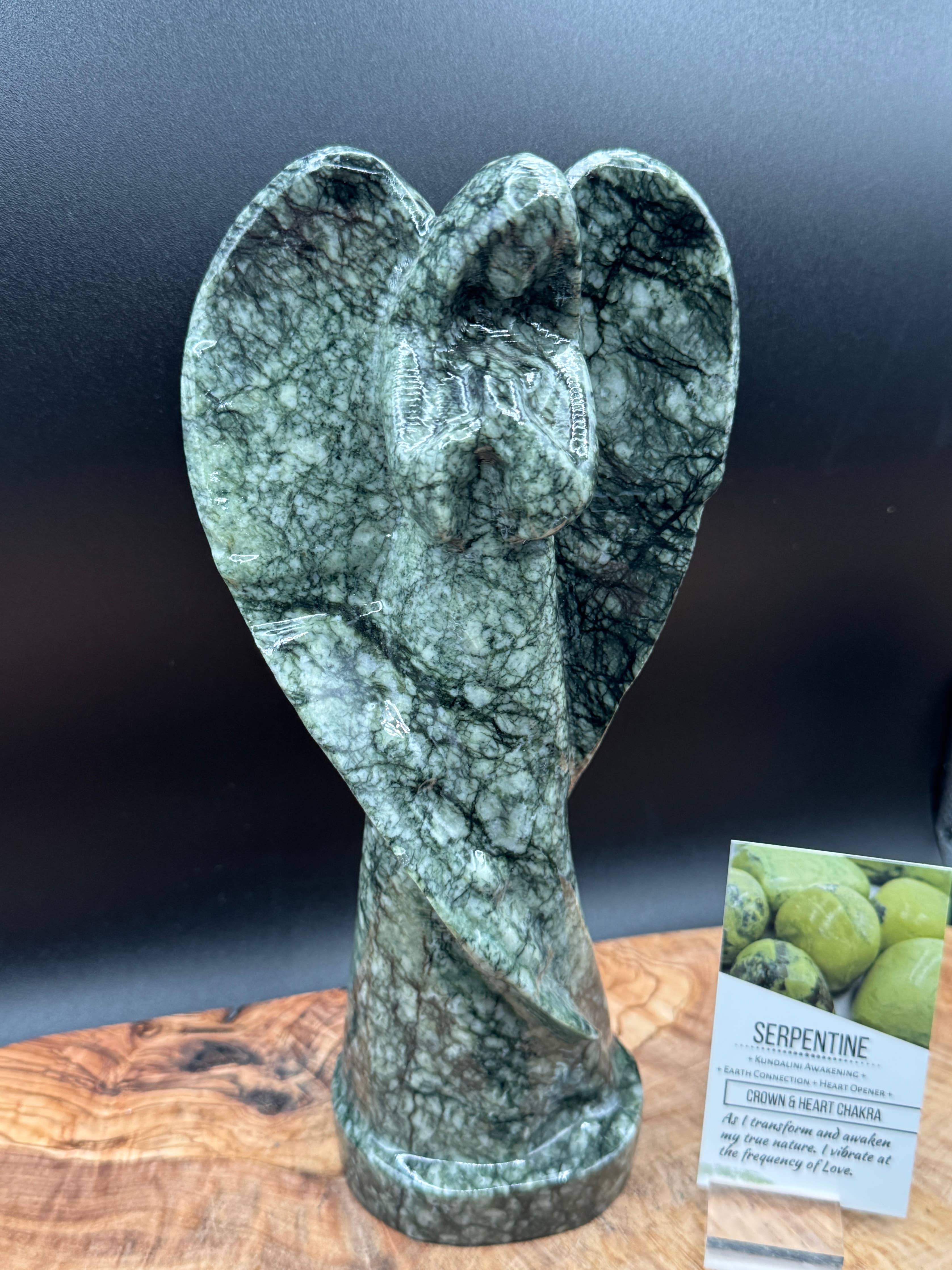 Serpentine angel with info card 10" XL