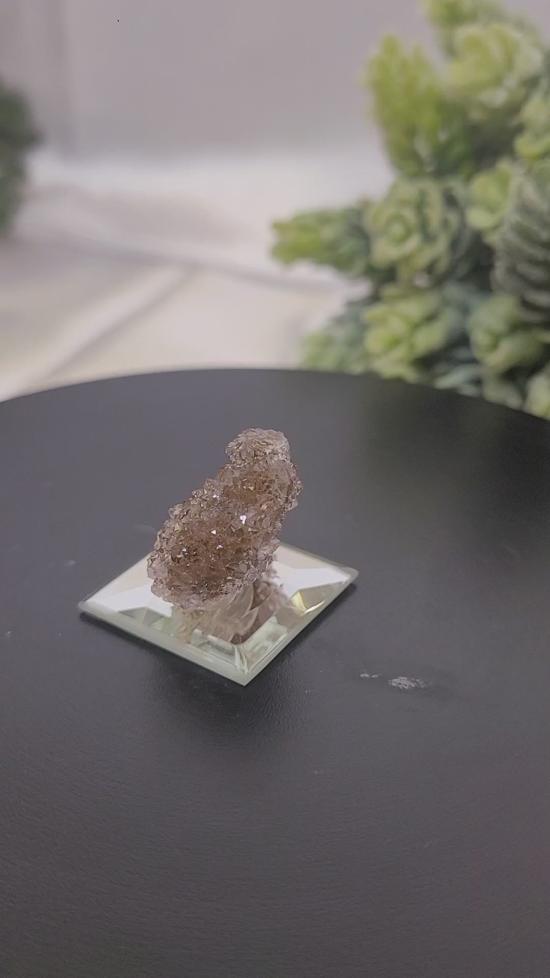 Druzy Crystal on Mirror Stand