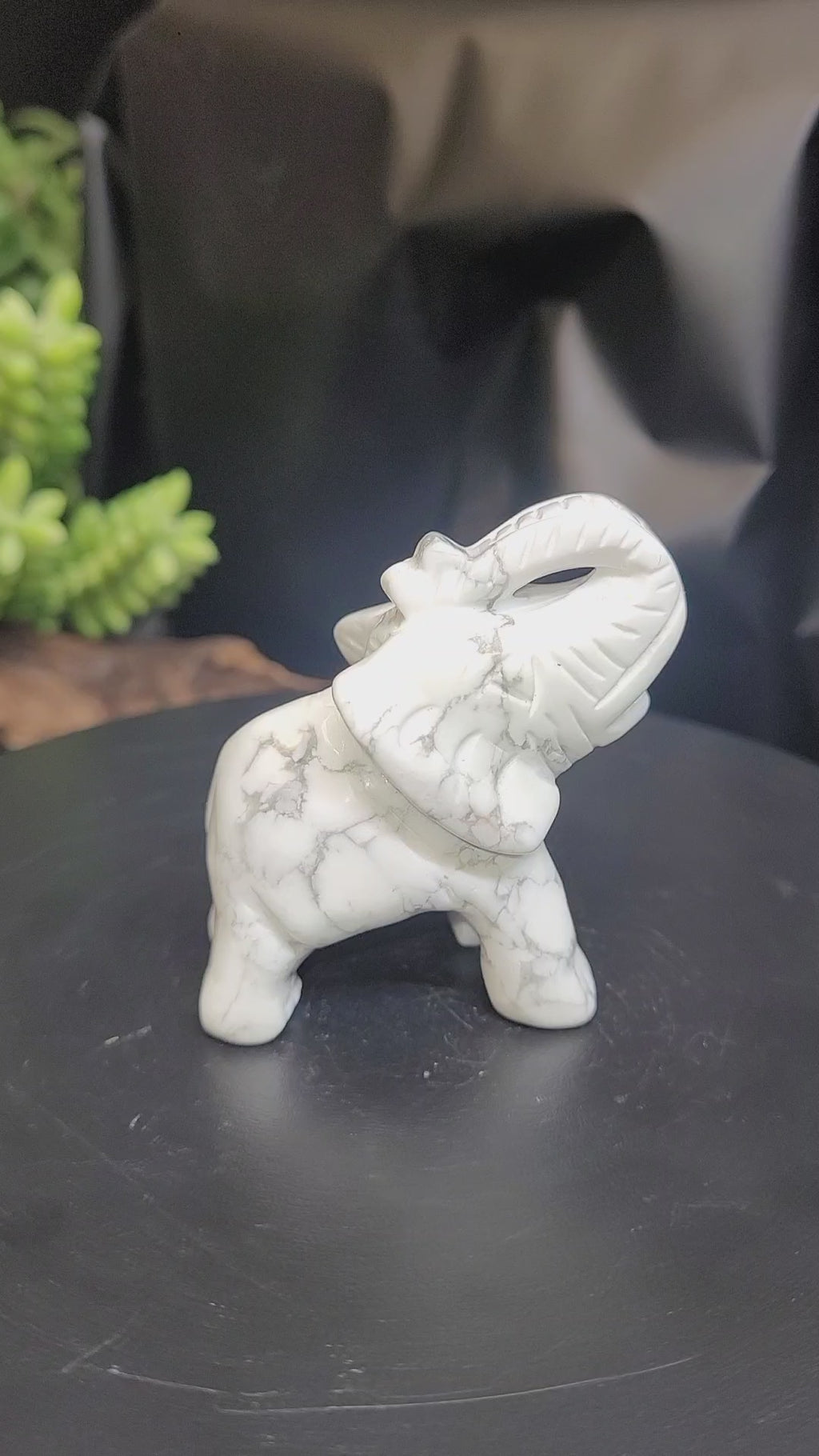Howlite Elephant Carving